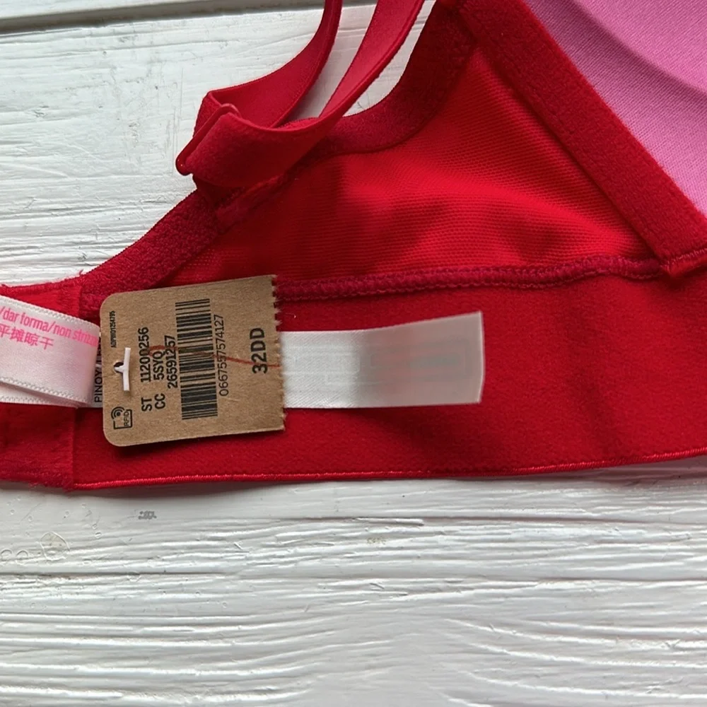 NWT VS PINK Wear Everywhere Lightly Lined Wireless Bra Bundle size 32DD